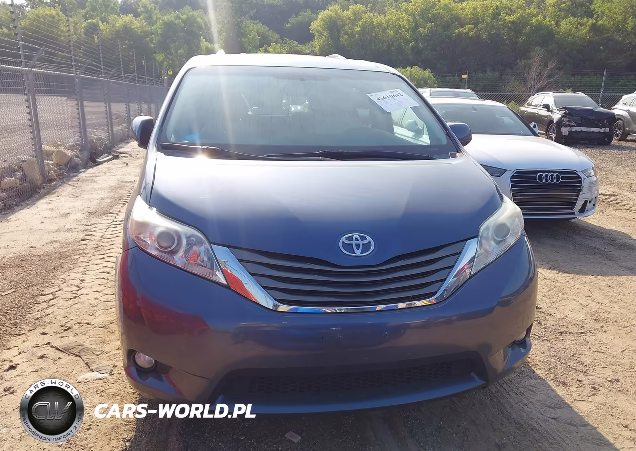 2014 Toyota Sienna Xle V6 8 Passenger VIN:5TDYK3DC9ES472219 - 12