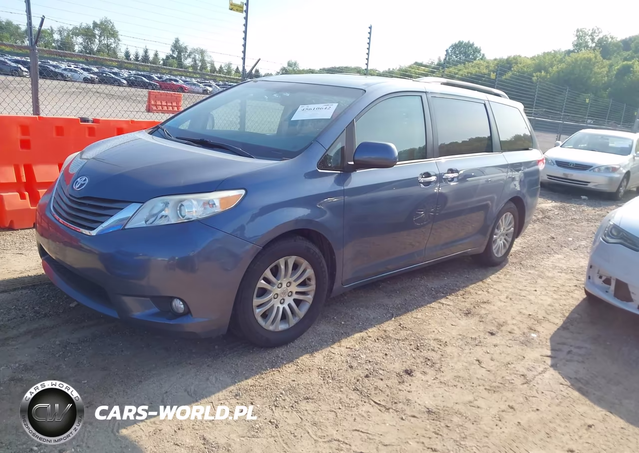 2014 Toyota Sienna Xle V6 8 Passenger VIN:5TDYK3DC9ES472219 - 2