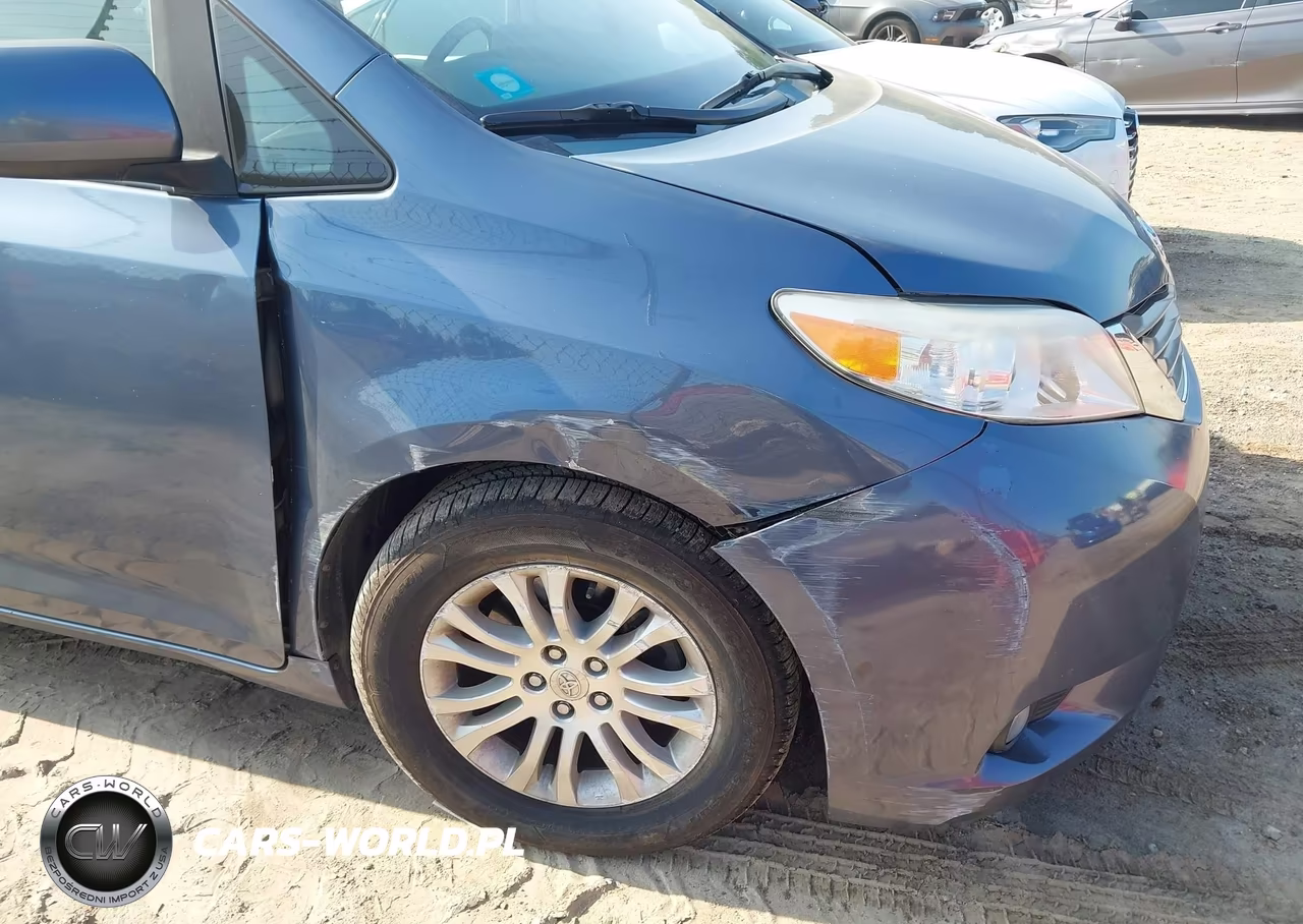 2014 Toyota Sienna Xle V6 8 Passenger VIN:5TDYK3DC9ES472219 - 6