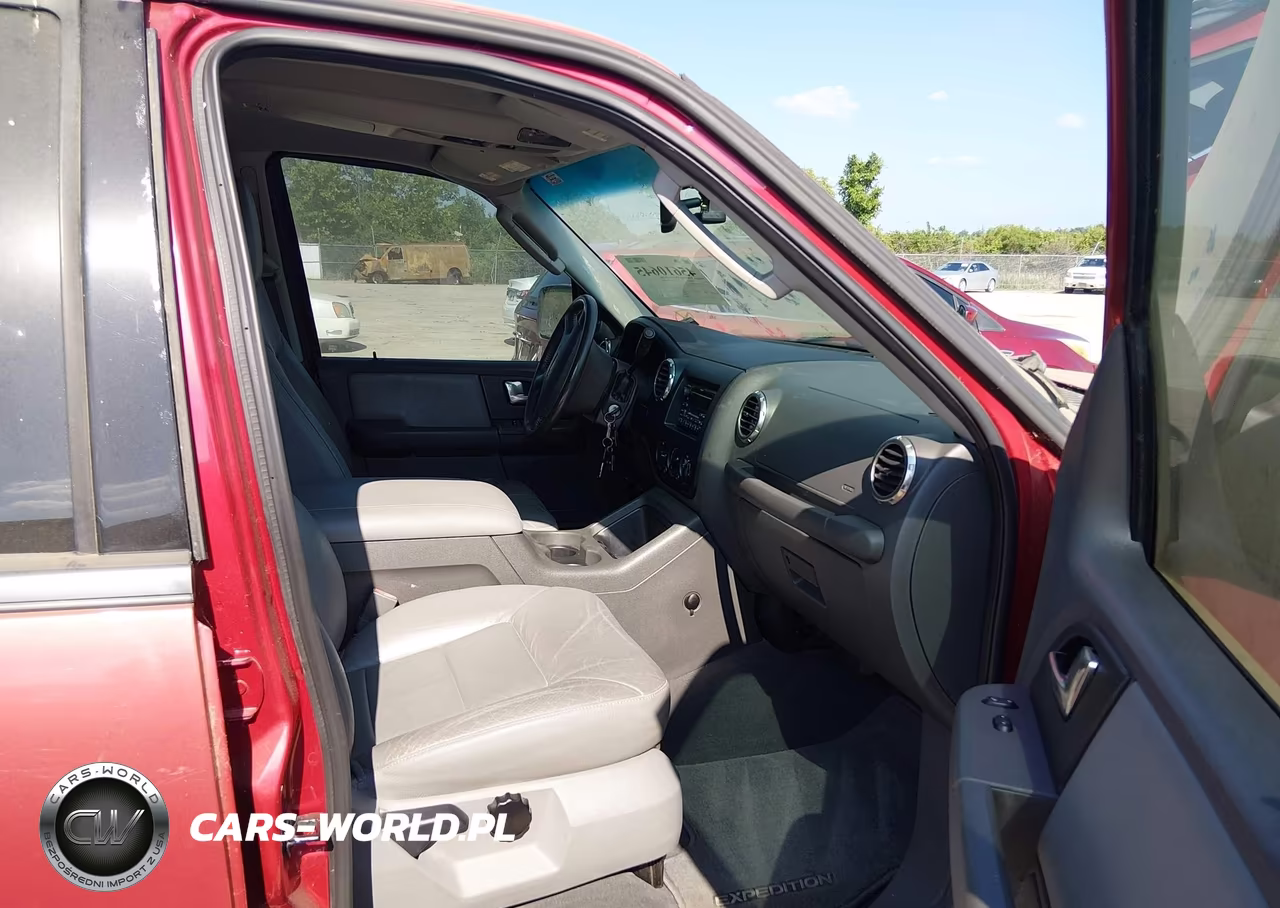 2003 Ford Expedition Xlt VIN:1FMRU15W63LB25632 - 5
