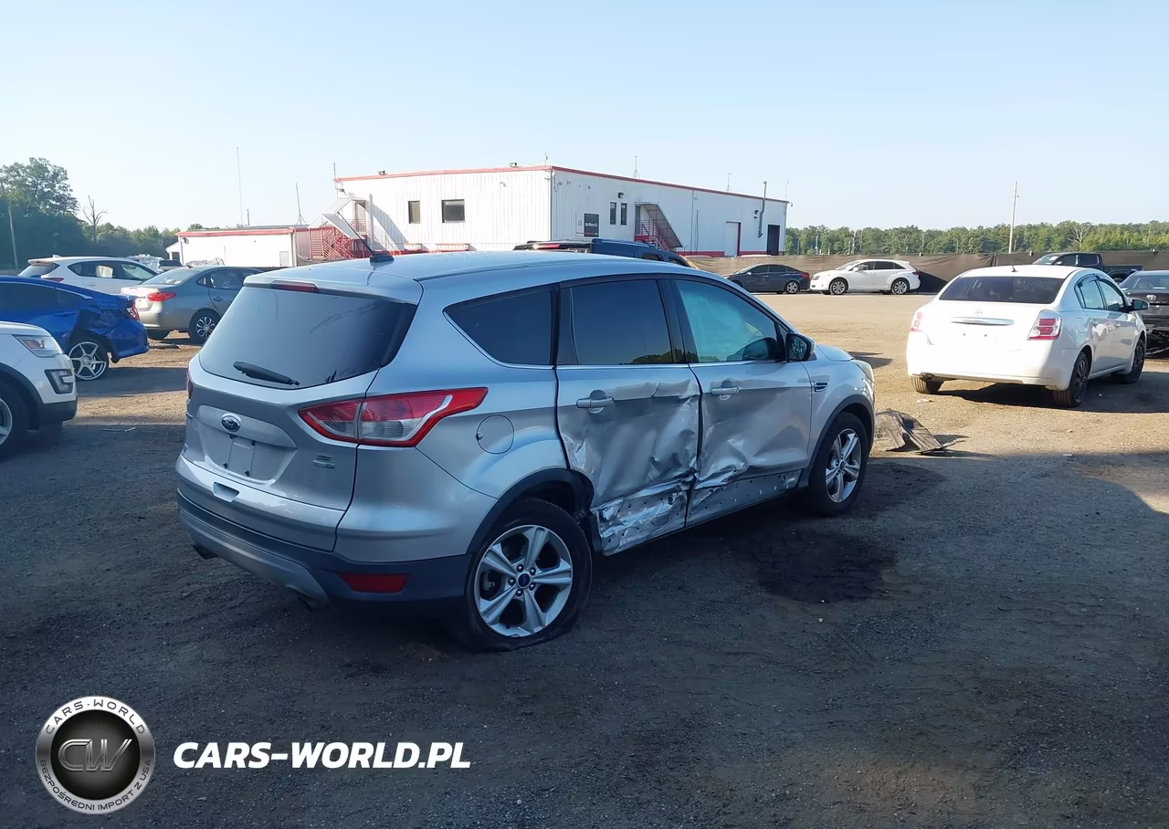2015 Ford Escape Se VIN:1FMCU9GX4FUB89550 - 4