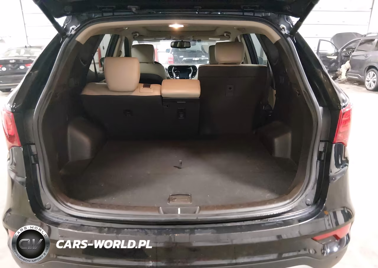 2018 Hyundai Santa Fe Sport 2.0T Ultimate VIN:5XYZWDLAXJG511664 - 17