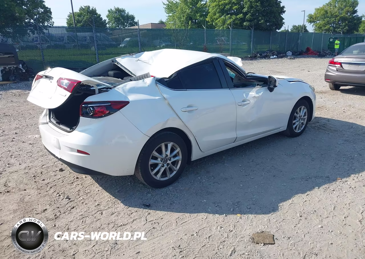 2016 Mazda Mazda3 I Sport VIN:JM1BM1U70G1282820 - 4