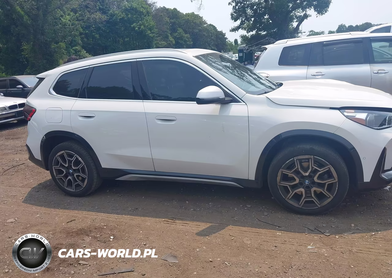 2024 BMW X1 xDrive28I VIN:WBX73EF05R5Y35718 - 13