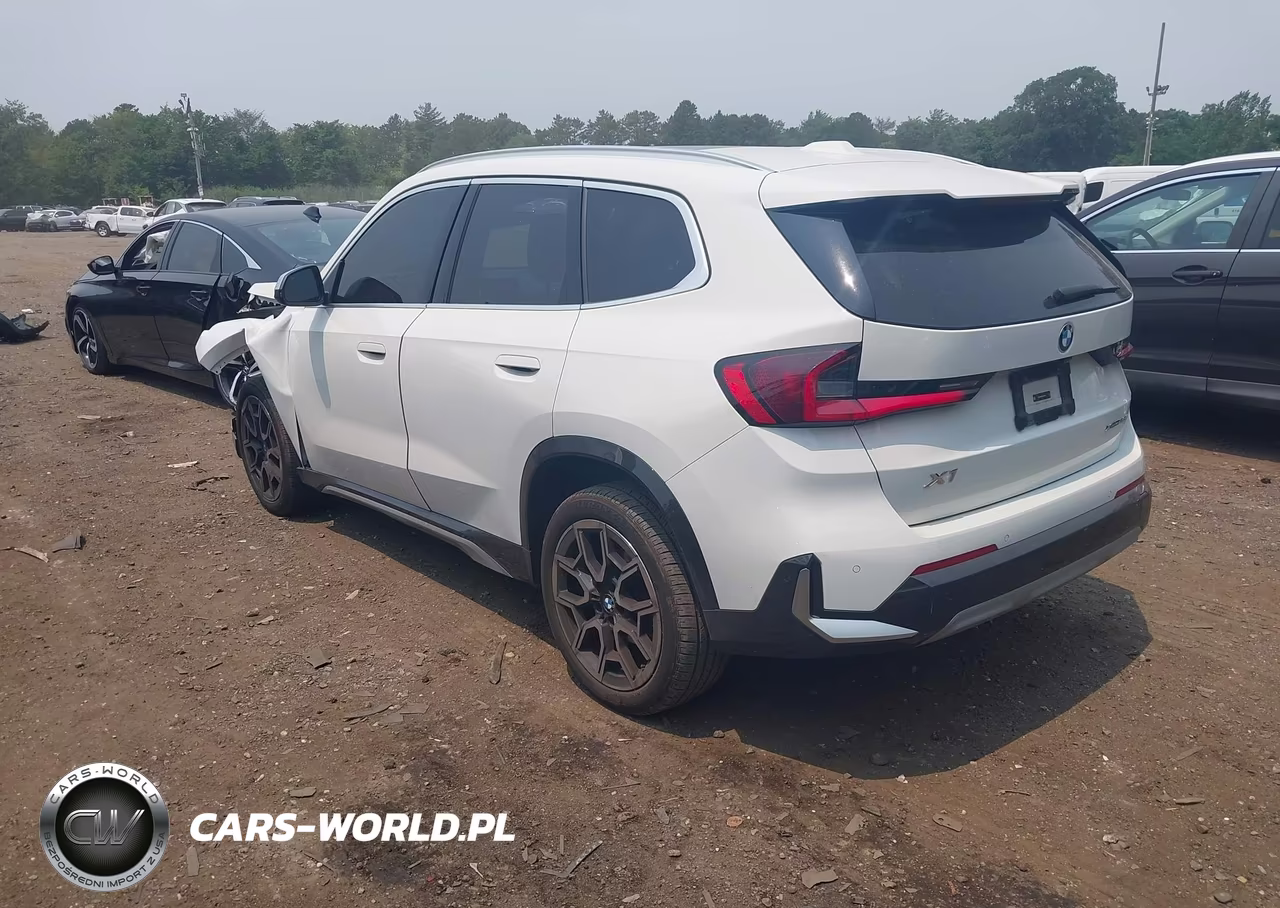 2024 BMW X1 xDrive28I VIN:WBX73EF05R5Y35718 - 3