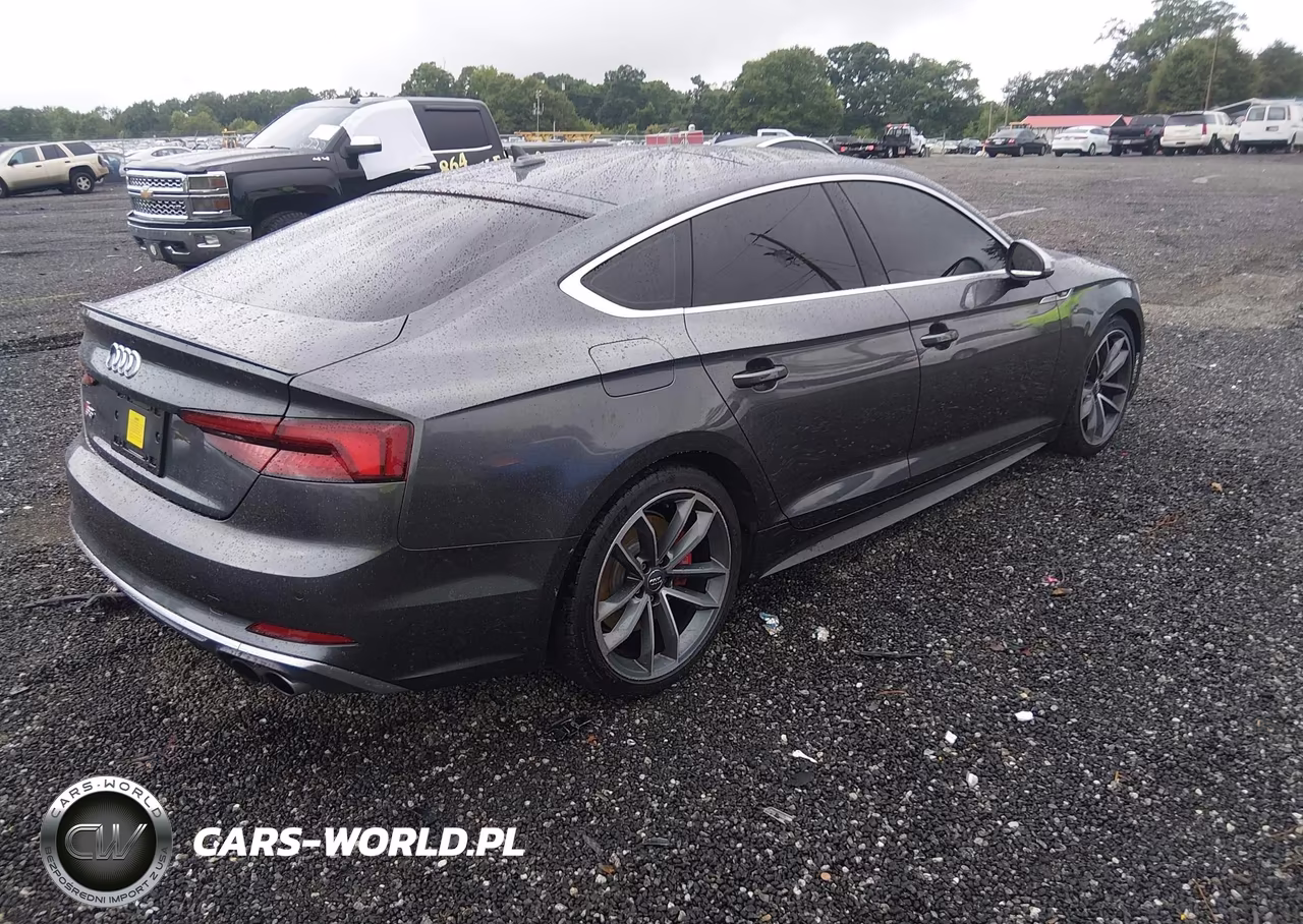 2018 Audi S5 3.0T Premium Plus VIN:WAUB4CF51JA025211 - 4