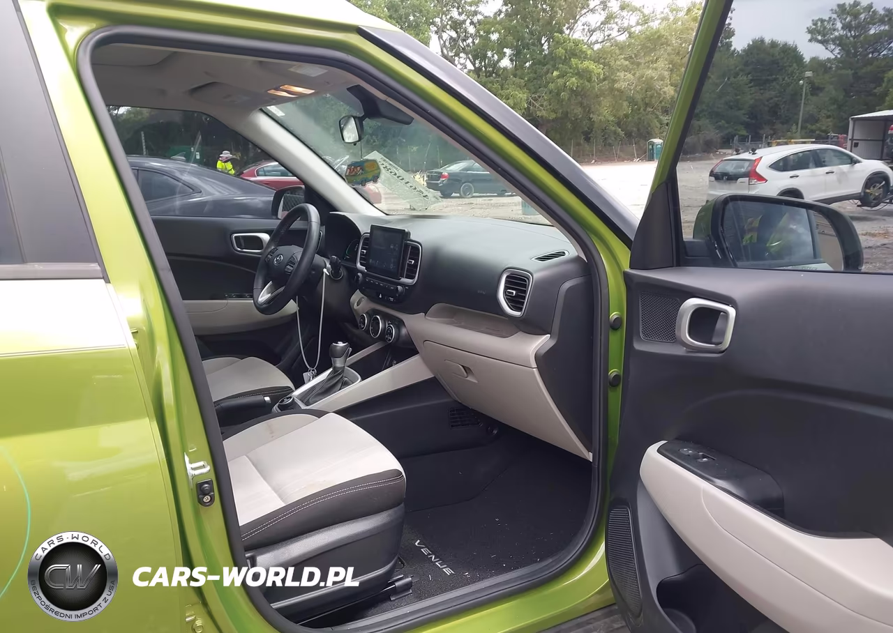 2024 Hyundai Venue Sel VIN:KMHRC8A31RU315655 - 5