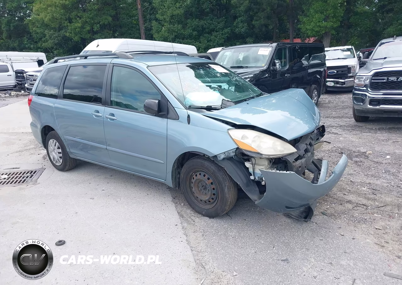 2007 Toyota Sienna Le – zdjęcie 1 z 11