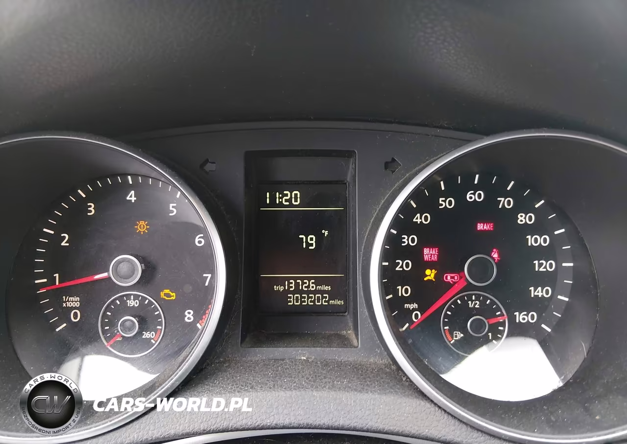 2010 Volkswagen Jetta S VIN:3VWKZ7AJ6AM662112 - 7