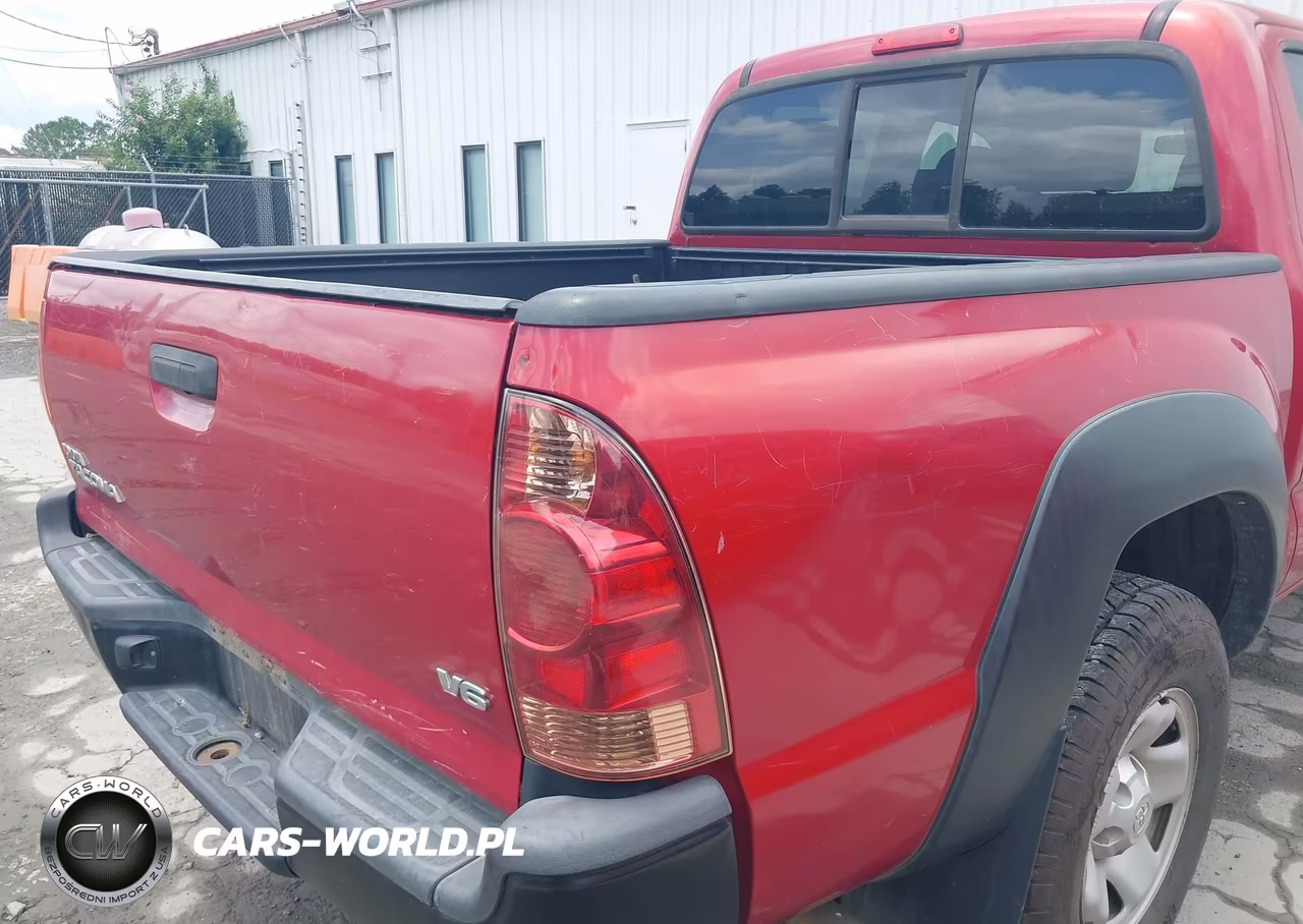 2014 Toyota Tacoma Base V6 VIN:3TMLU4EN8EM161889 - 6