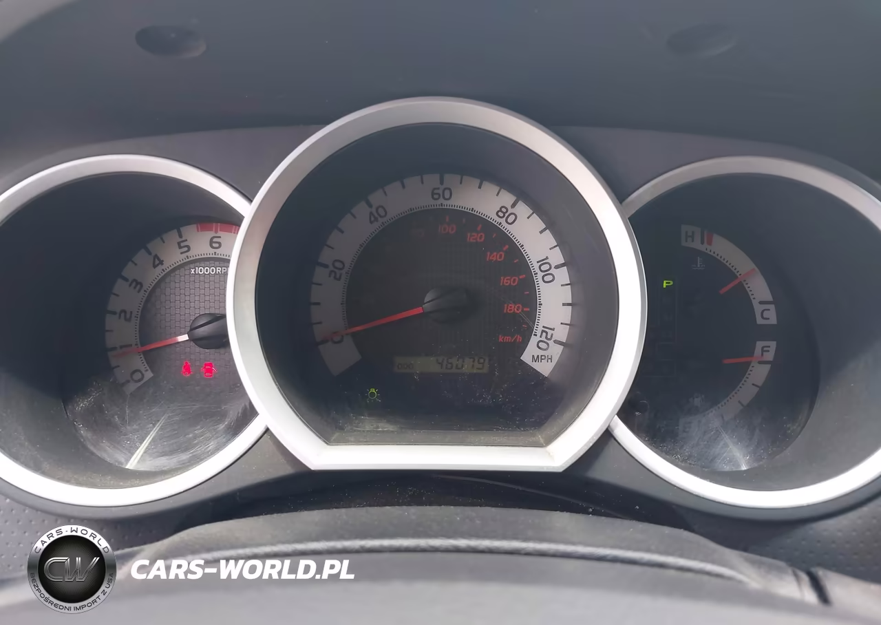 2014 Toyota Tacoma Base V6 VIN:3TMLU4EN8EM161889 - 7