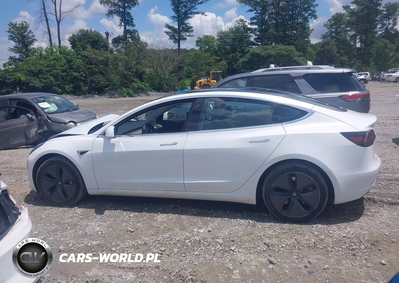 2018 Tesla Model 3 Long Range-Mid Range VIN:5YJ3E1EA1JF057493 - 14