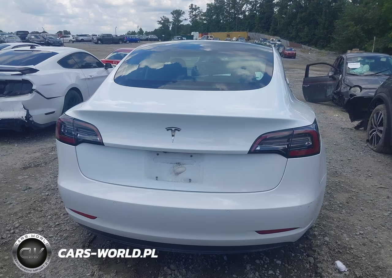 2018 Tesla Model 3 Long Range-Mid Range VIN:5YJ3E1EA1JF057493 - 16