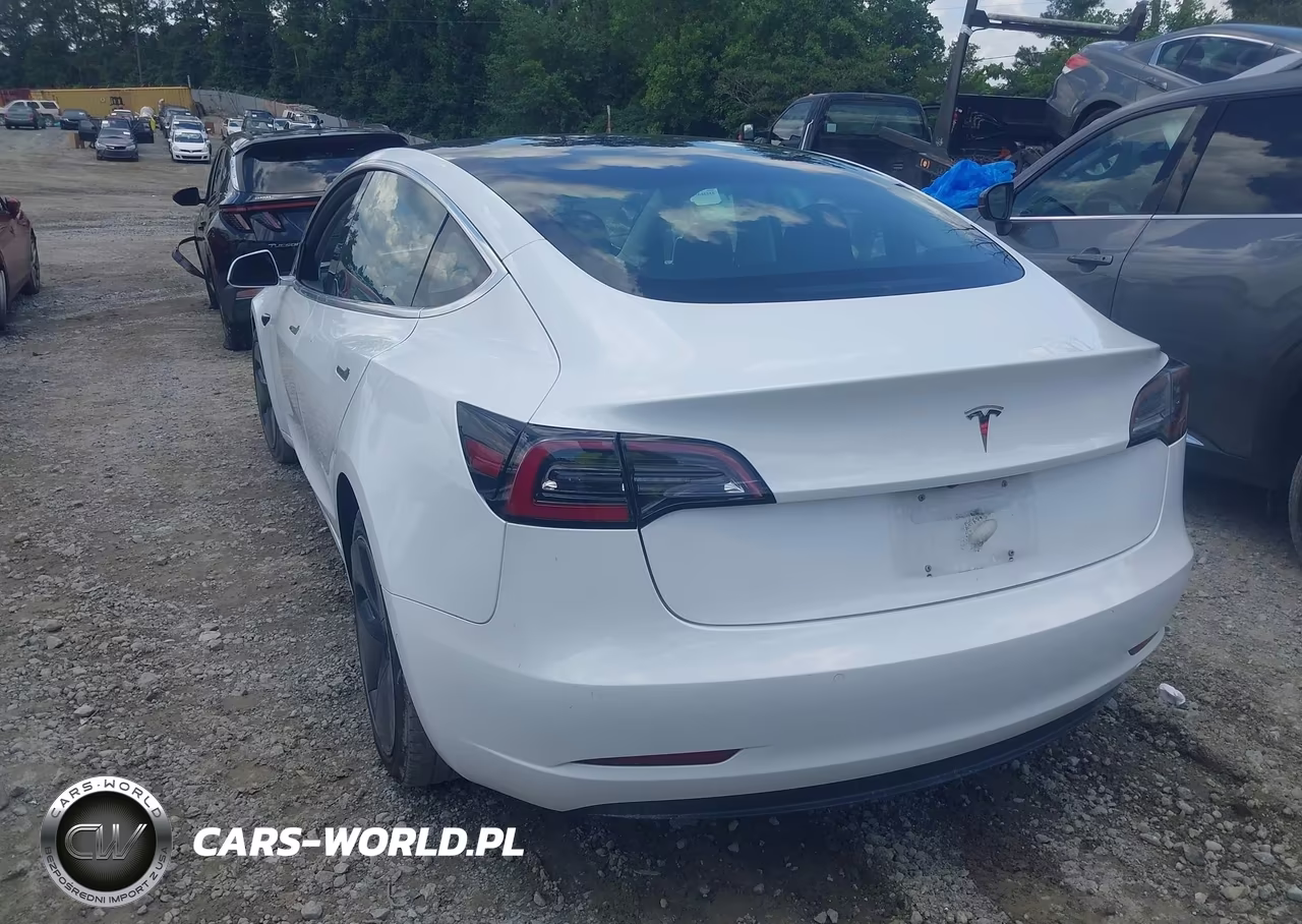 2018 Tesla Model 3 Long Range-Mid Range VIN:5YJ3E1EA1JF057493 - 3