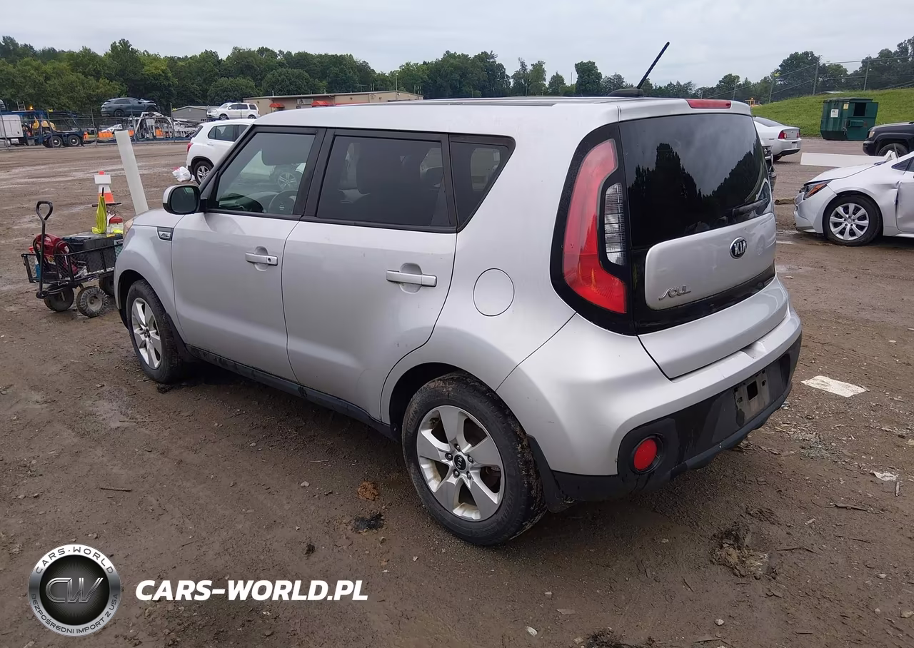 2018 Kia Soul VIN:KNDJN2A23J7512149 - 3
