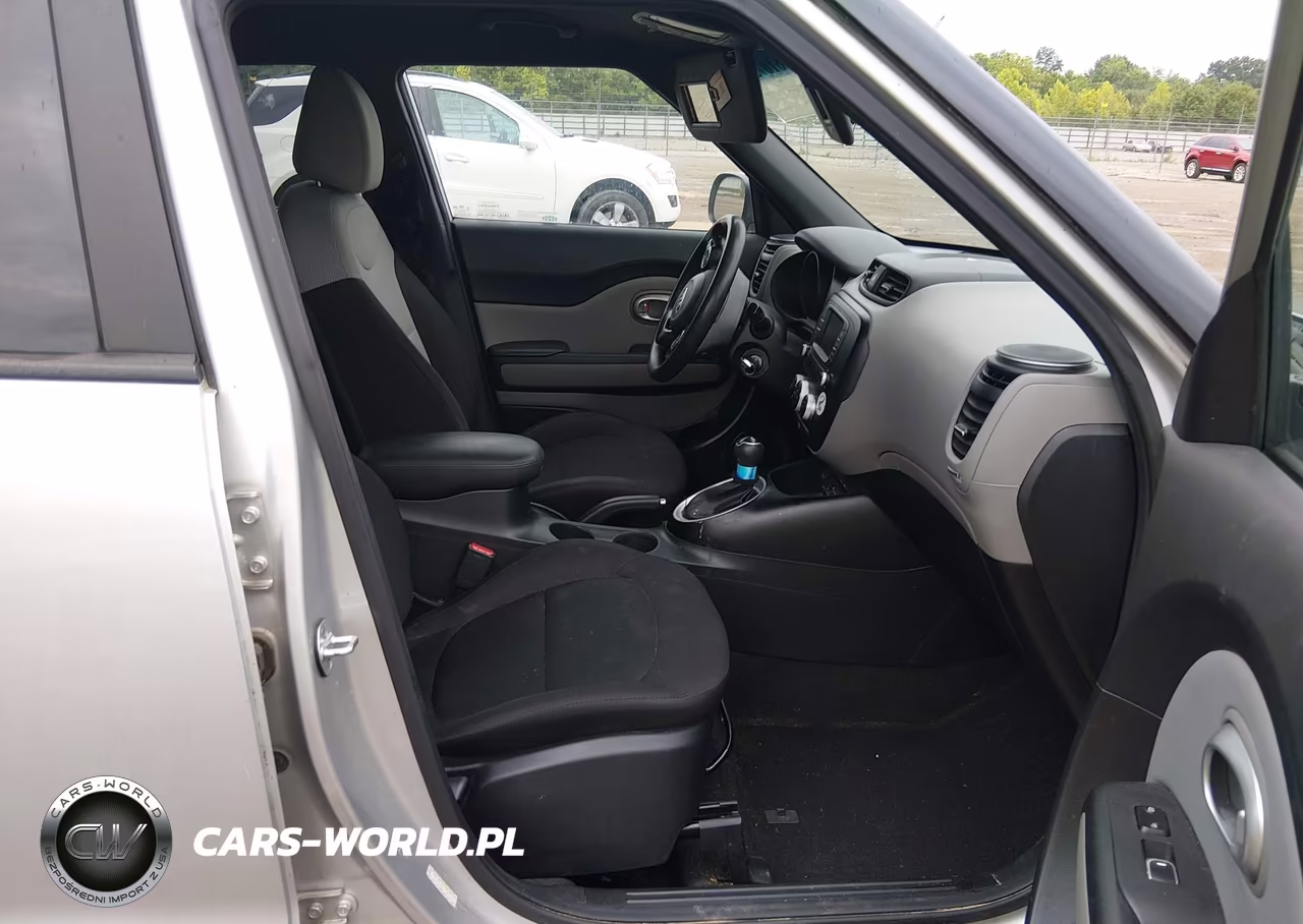 2018 Kia Soul VIN:KNDJN2A23J7512149 - 5
