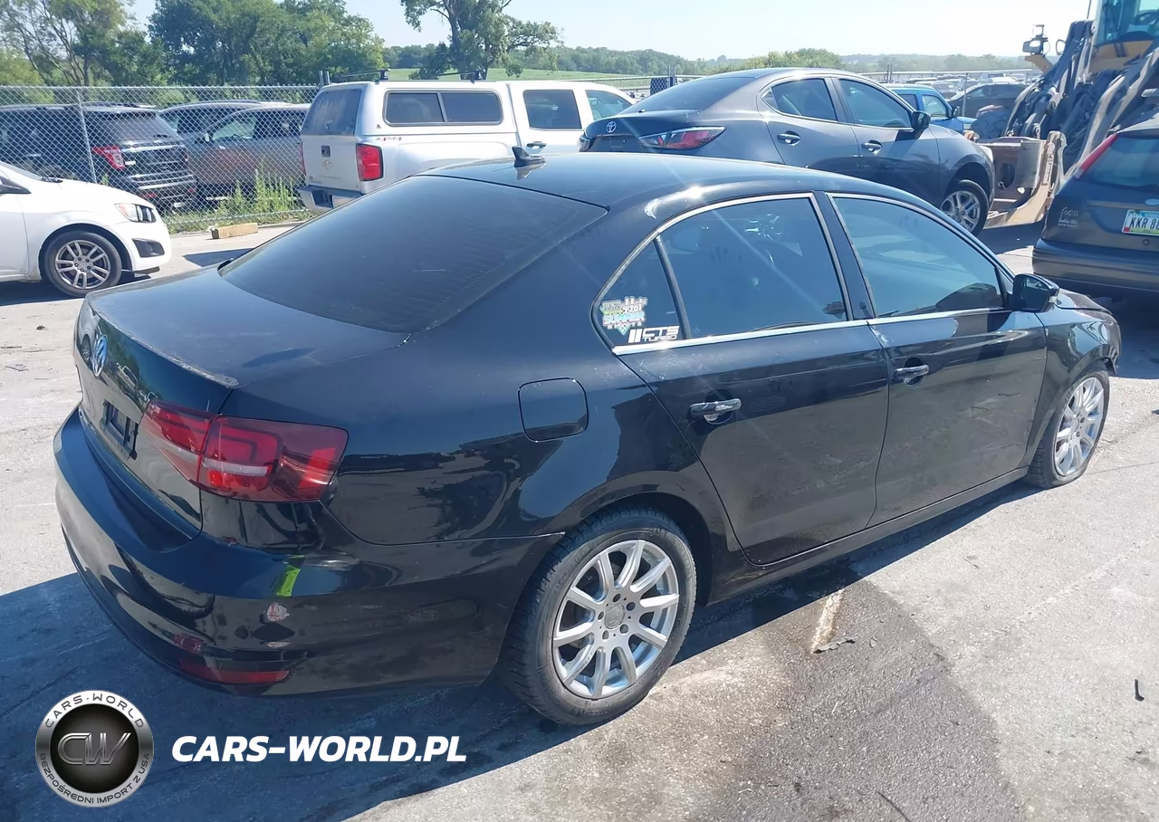 2018 Volkswagen Jetta 1.8T Se Sport VIN:3VWD17AJ4JM205878 - 4