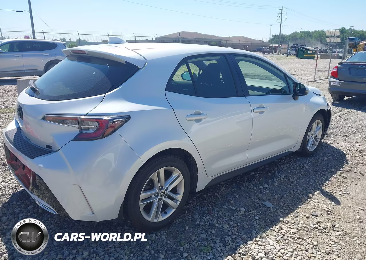 2021 Toyota Corolla Se VIN:JTND4MBE8M3144529 - 4