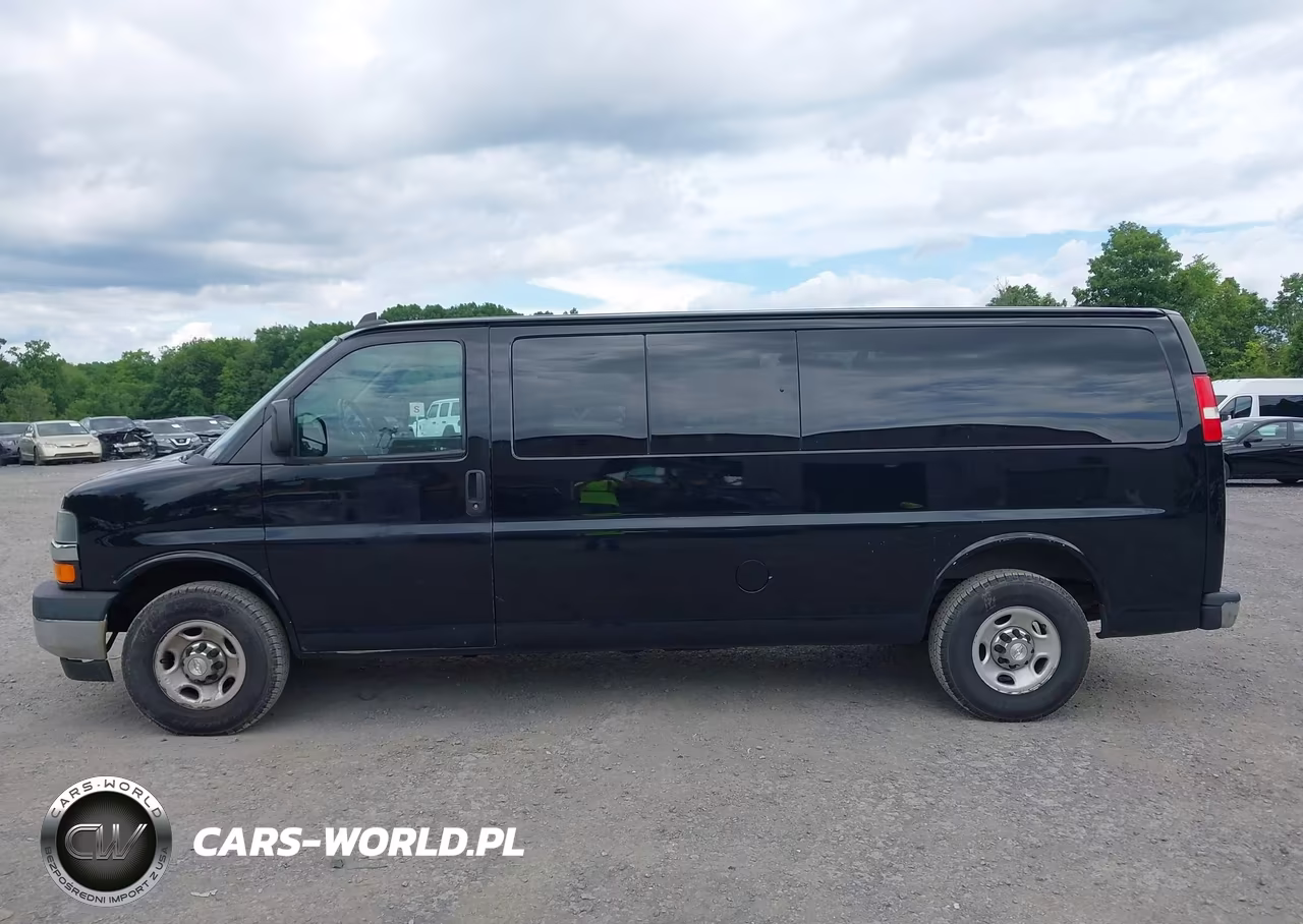 2017 Chevrolet Express 3500 Lt VIN:1GAZGPFF0H1274465 - 19