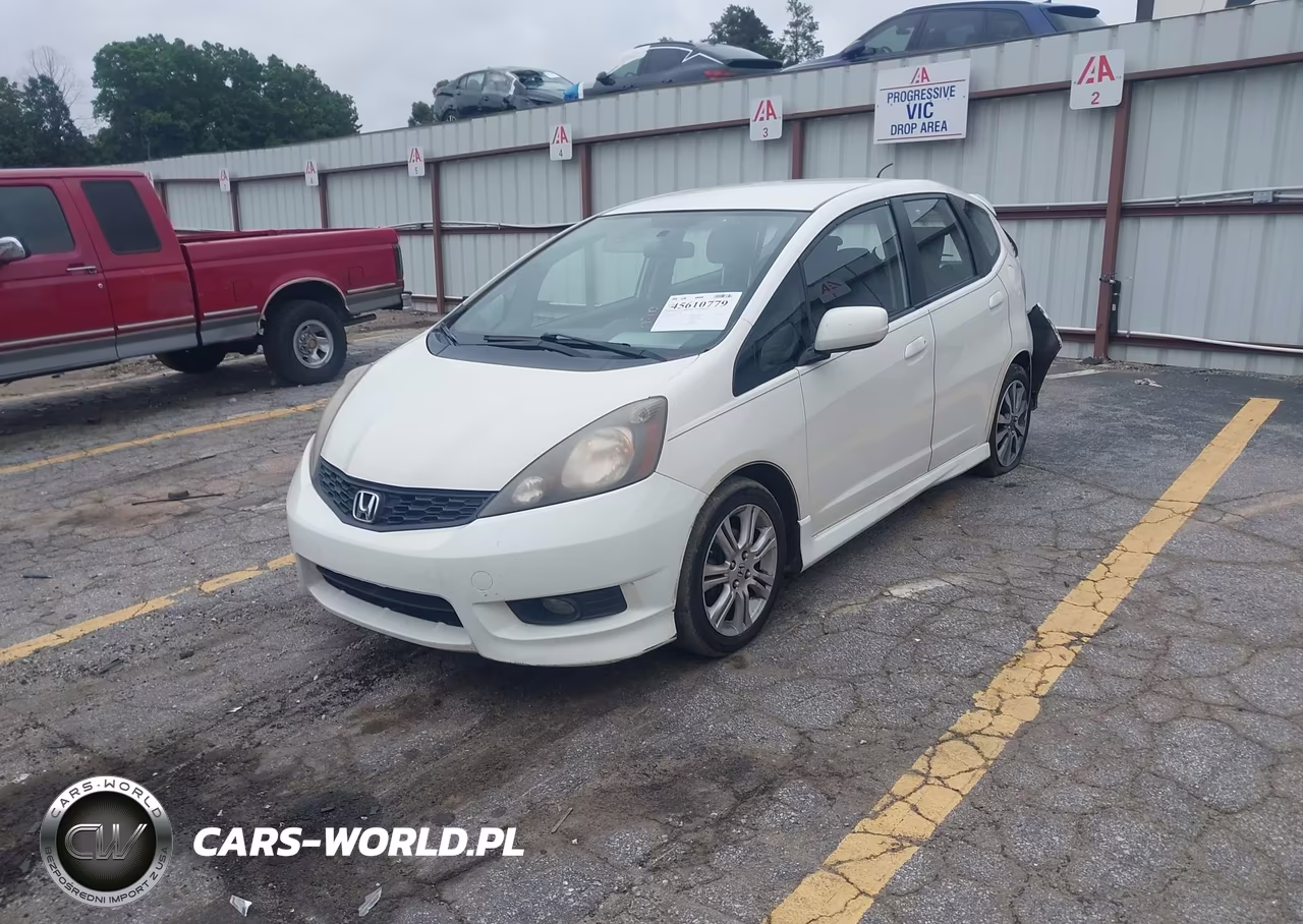 2012 Honda Fit Sport VIN:JHMGE8H53CC027774 - 2