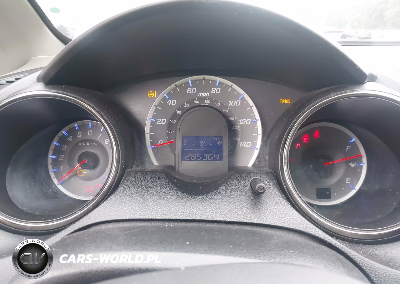 2012 Honda Fit Sport VIN:JHMGE8H53CC027774 - 7