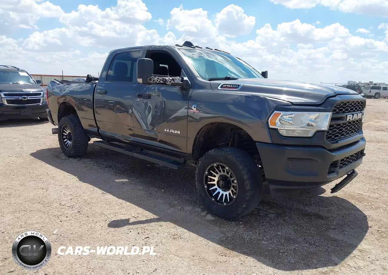 2022 Ram 2500 Tradesman 4X4 6'4 Box – zdjęcie 1 z 16