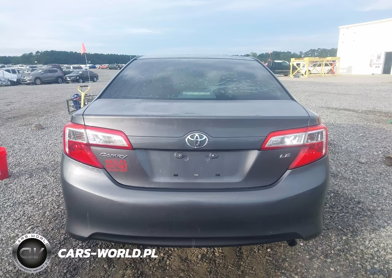 2012 Toyota Camry Le VIN:4T1BF1FK3CU133317 - 16