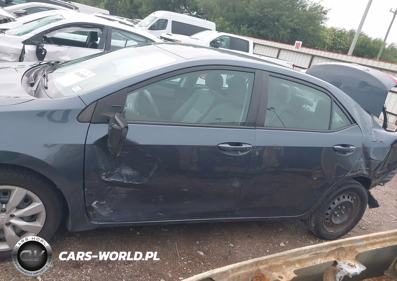 2015 Toyota Corolla Le VIN:2T1BURHE6FC371017 - 14