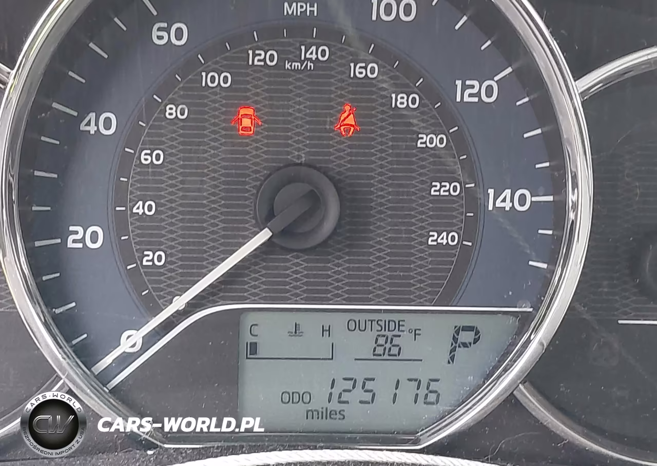 2015 Toyota Corolla Le VIN:2T1BURHE6FC371017 - 15