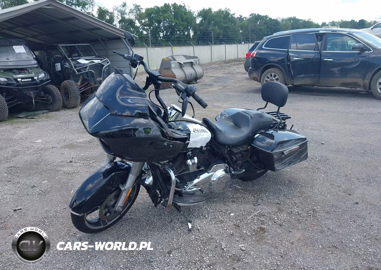 2017 Harley-Davidson Fltrx Road Glide VIN:1HD1KHC10HB668705 - 2