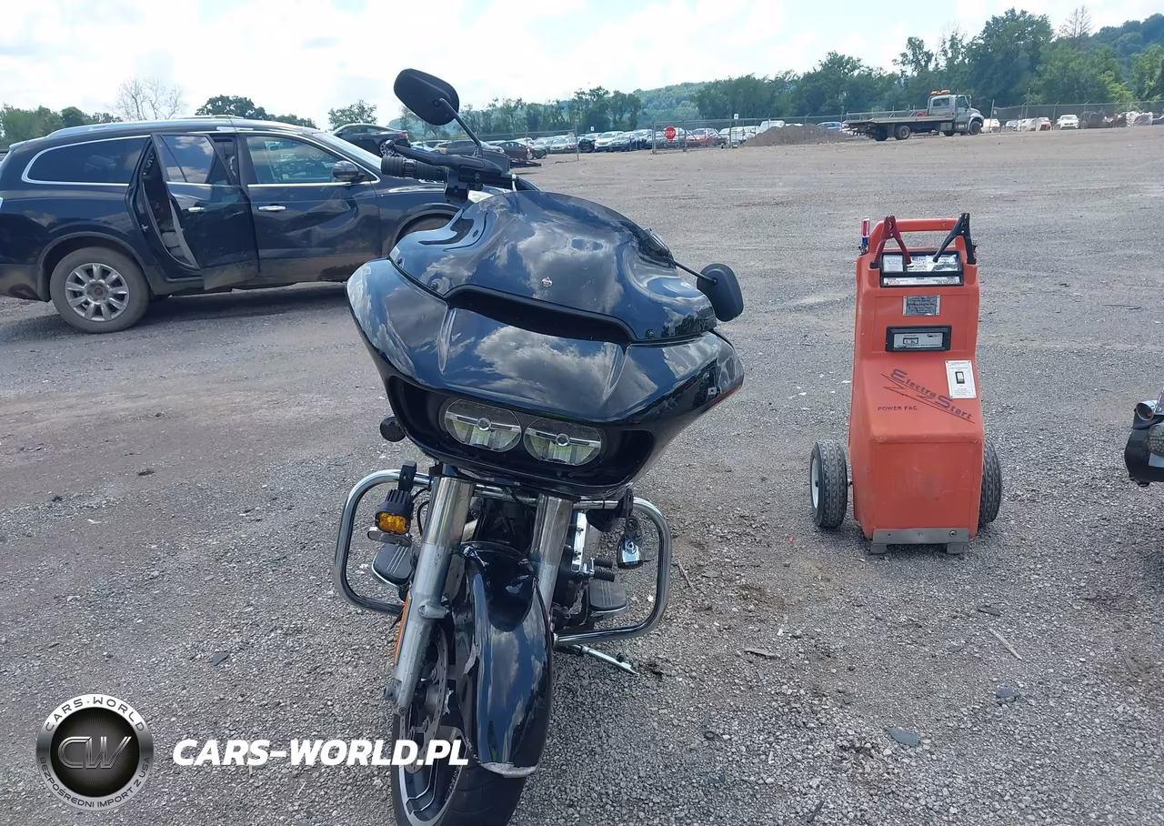 2017 Harley-Davidson Fltrx Road Glide VIN:1HD1KHC10HB668705 - 5