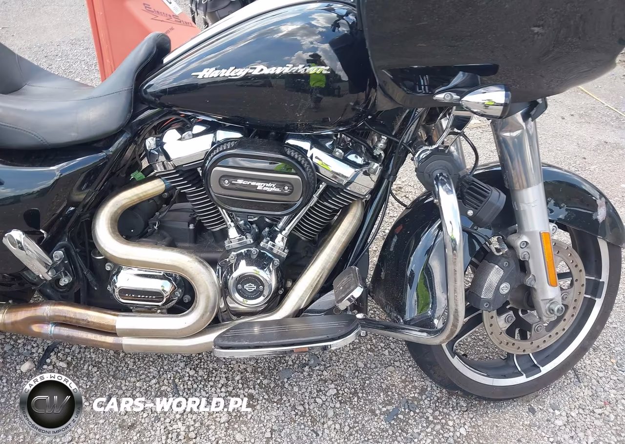 2017 Harley-Davidson Fltrx Road Glide VIN:1HD1KHC10HB668705 - 8
