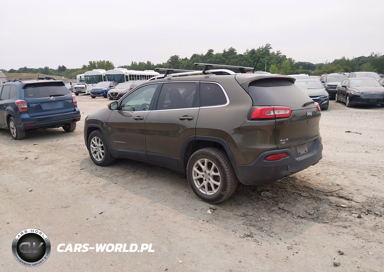 2014 Jeep Cherokee Latitude VIN:1C4PJMCS1EW244499 - 3