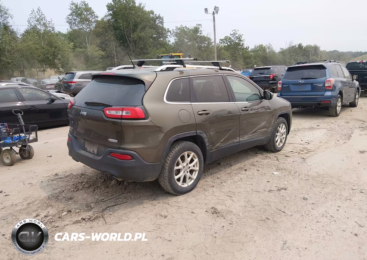 2014 Jeep Cherokee Latitude VIN:1C4PJMCS1EW244499 - 4