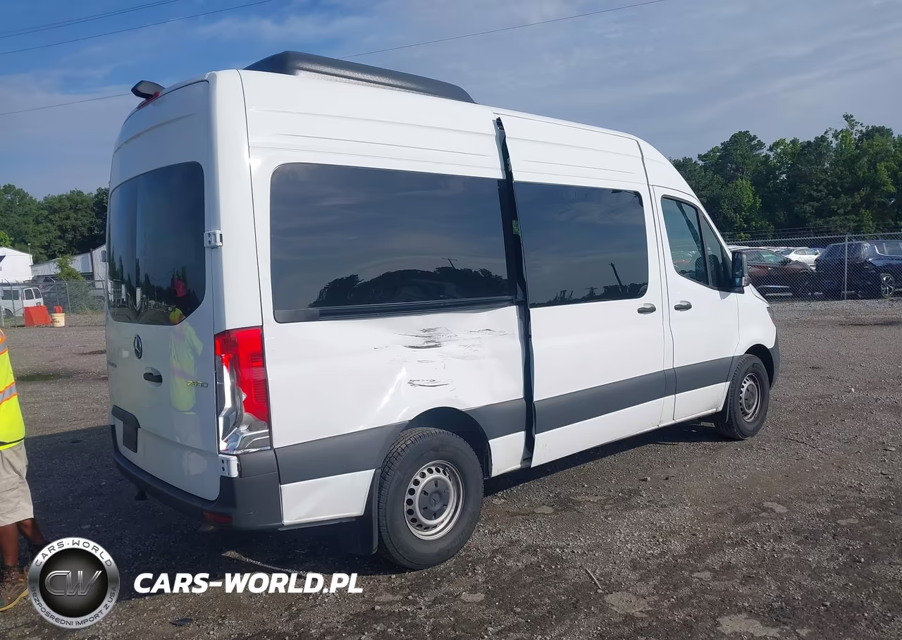 2025 Mercedes-Benz Sprinter 2500 Standard Roof 4-Cyl Diesel VIN:W1Z4KFHY8SP820465 - 4