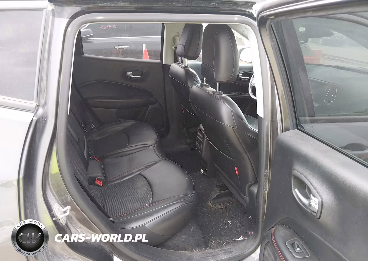 2019 Jeep Compass Trailhawk 4X4 VIN:3C4NJDDB3KT759964 - 8