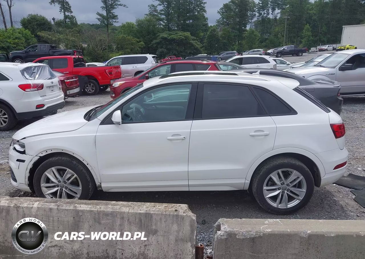 2017 Audi Q3 2.0T Premium VIN:WA1BCCFS6HR006249 - 14