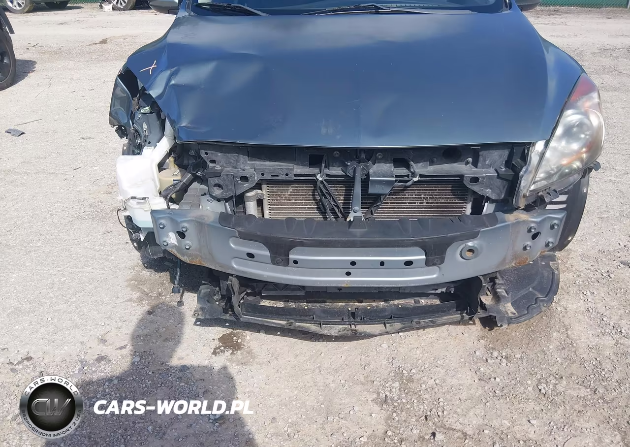 2013 Mazda Mazda3 I Sport VIN:JM1BL1U78D1703830 - 14