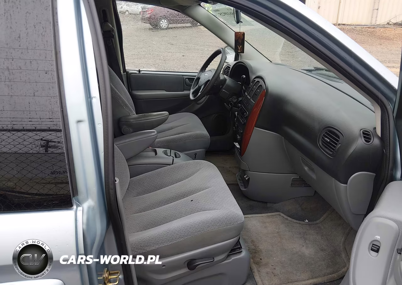 2006 Chrysler Town & Country VIN:1A4GP45RX6B661664 - 5