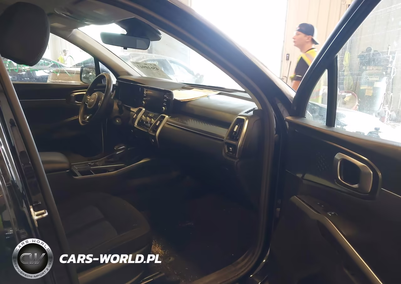 2023 Kia Sorento Lx VIN:5XYRGDLC0PG215706 - 5