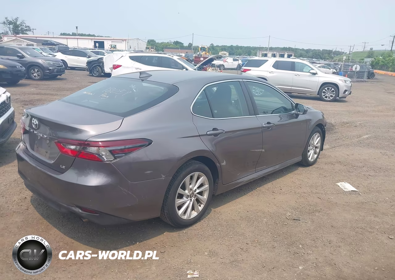 2021 Toyota Camry Le VIN:4T1C11AK0MU414356 - 4