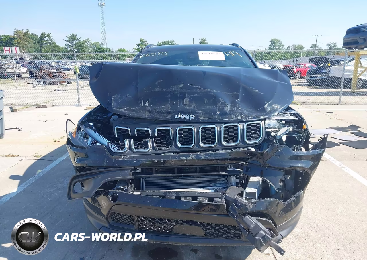 2024 Jeep Compass Latitude 4X4 VIN:3C4NJDBN4RT155945 - 12