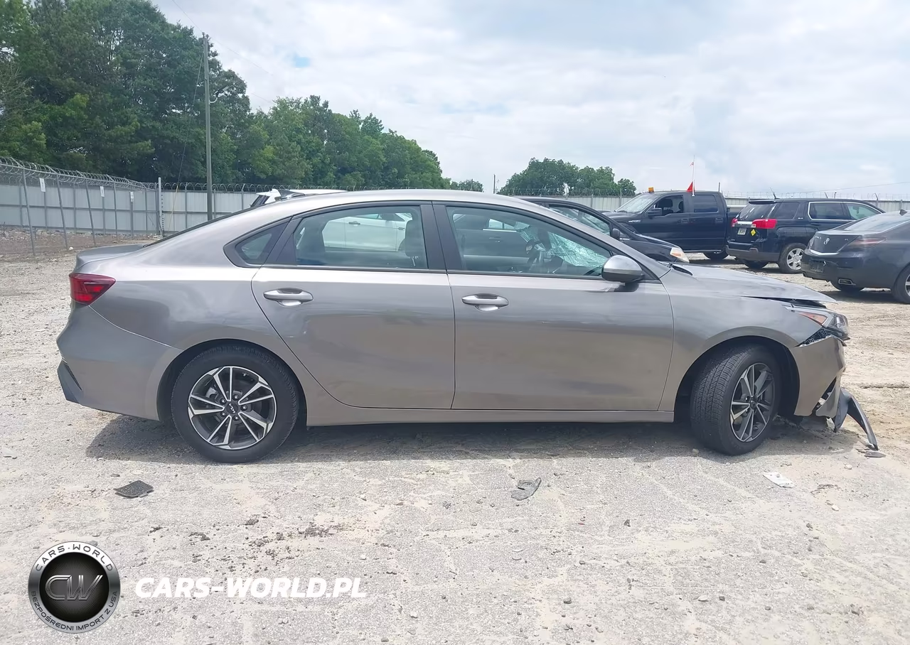 2023 Kia Forte Lx VIN:3KPF24AD8PE573484 - 13