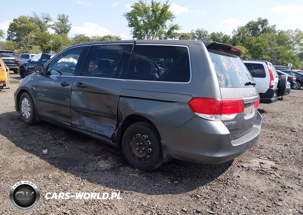 2008 Honda Odyssey Lx VIN:5FNRL38298B069305 - 3