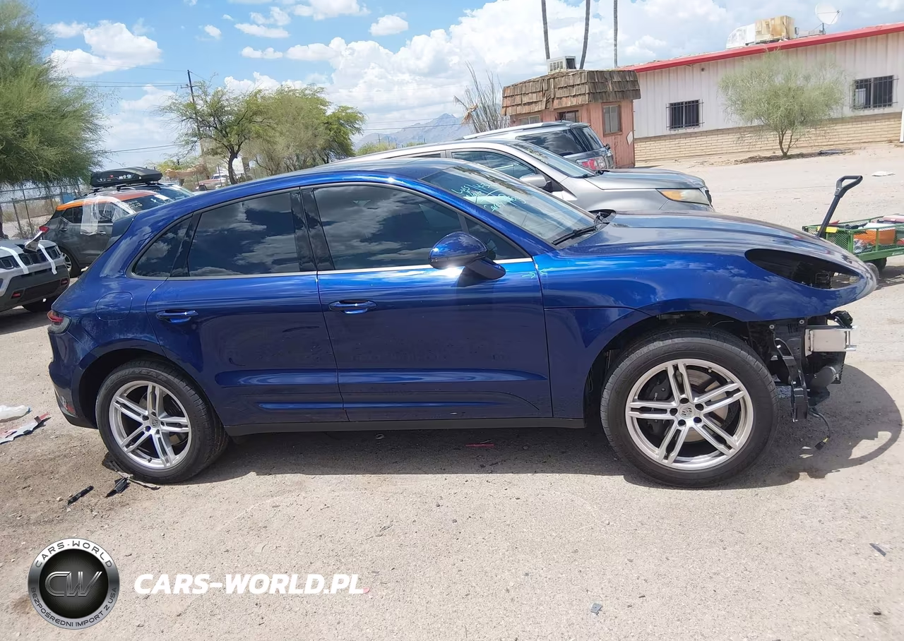 2025 Porsche Macan T VIN:WP1AA2A58SLB09488 - 13