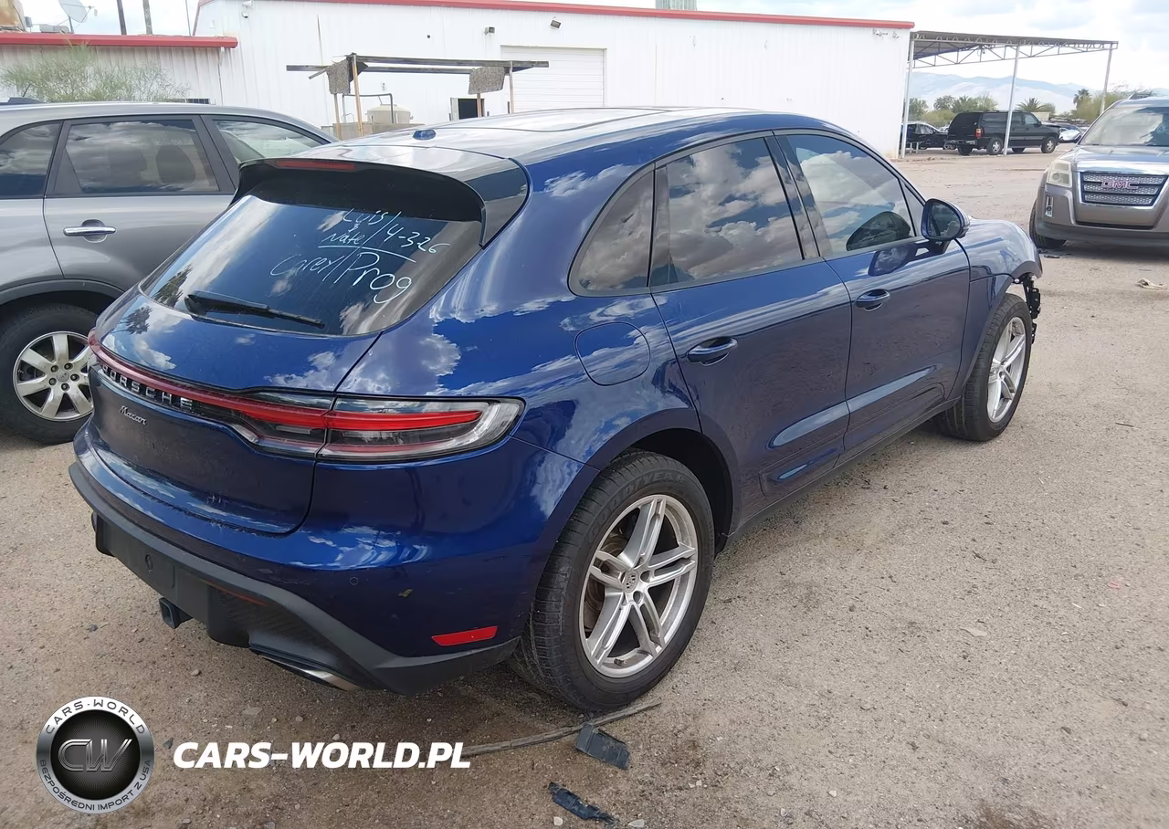 2025 Porsche Macan T VIN:WP1AA2A58SLB09488 - 4