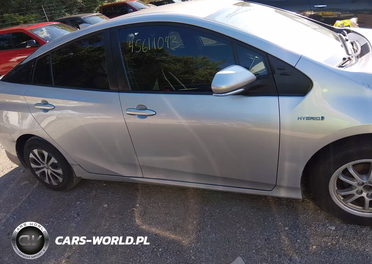 2017 Toyota Prius Two VIN:JTDKBRFU1H3039823 - 13