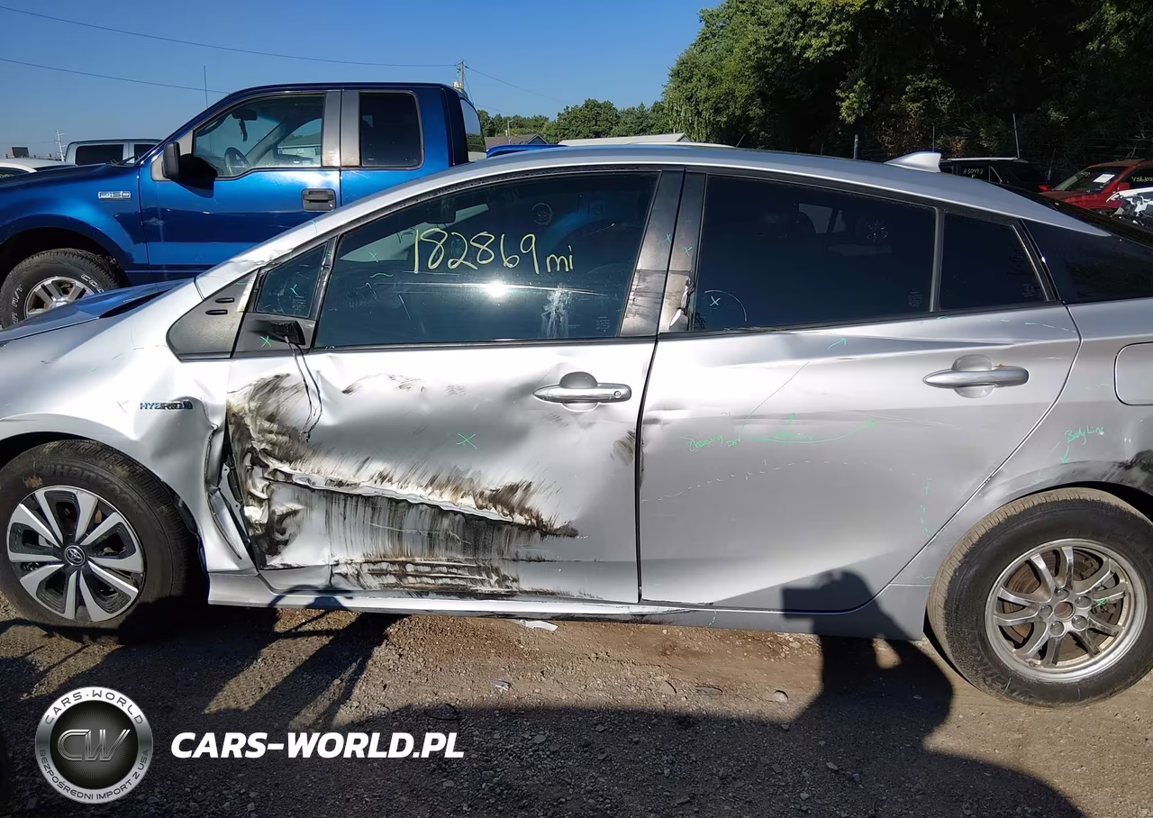 2017 Toyota Prius Two VIN:JTDKBRFU1H3039823 - 14