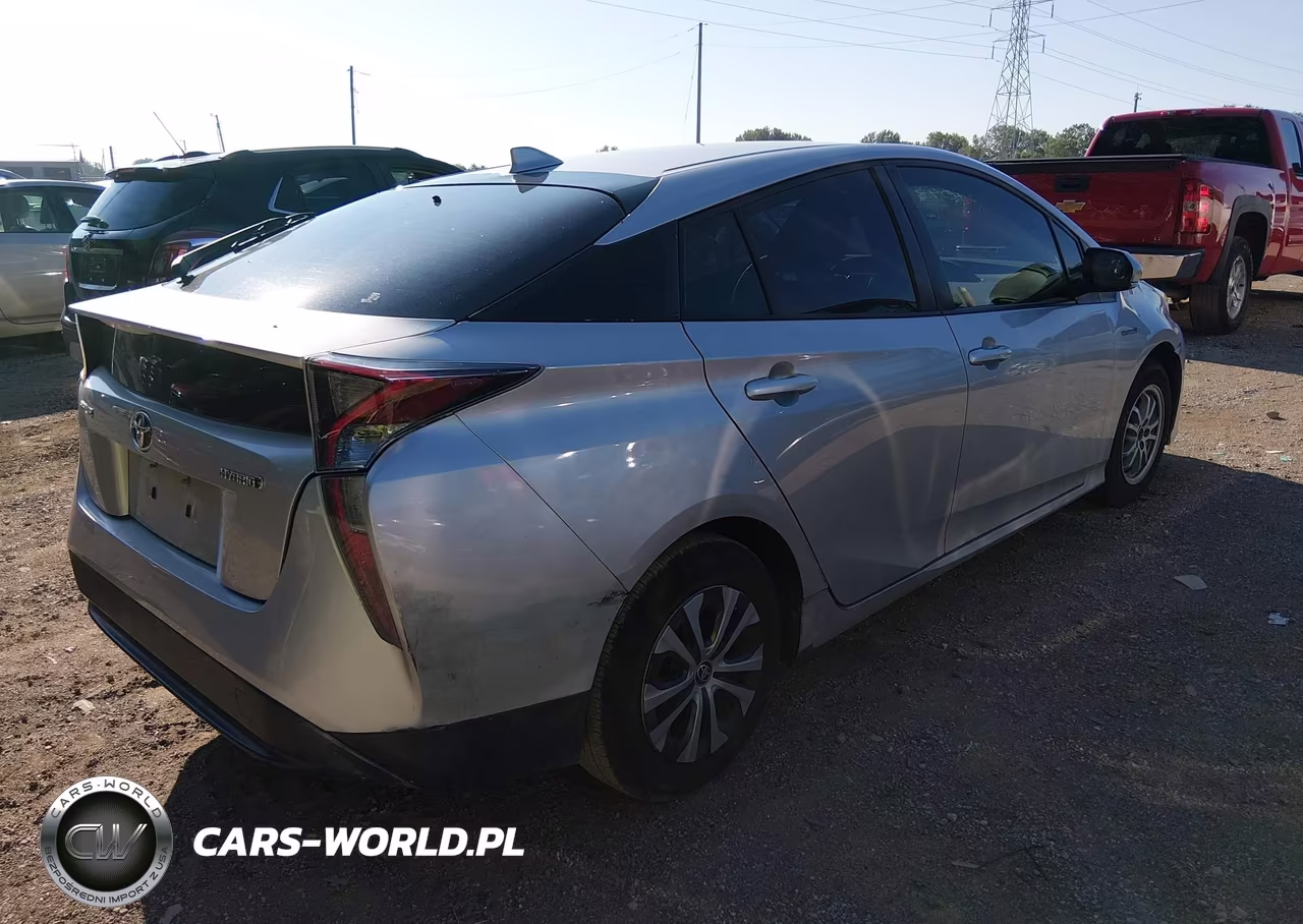 2017 Toyota Prius Two VIN:JTDKBRFU1H3039823 - 4