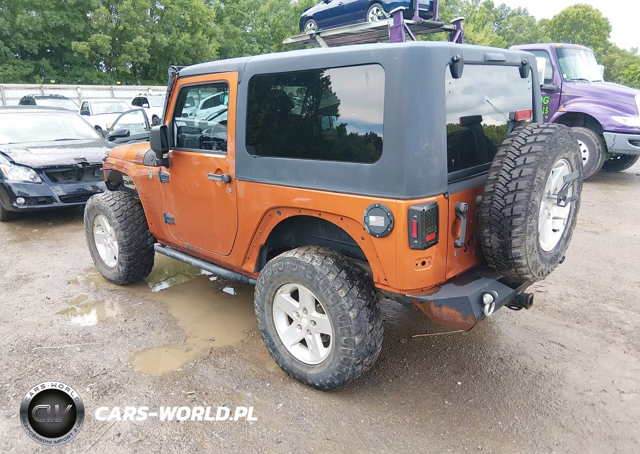 2010 Jeep Wrangler Sport VIN:1J4AA2D1XAL211846 - 3